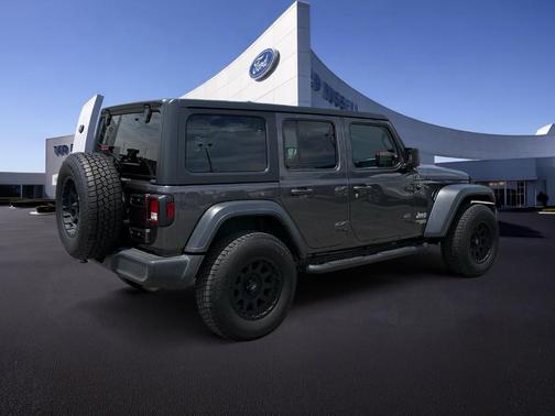 Crystal Metallic 2018 Jeep Wrangler Unlimited Sport