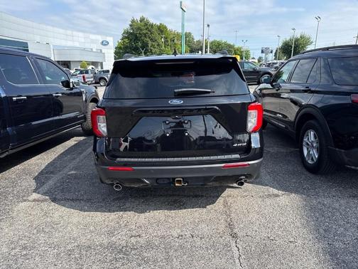Black Metallic 2023 Ford Explorer ST-Line