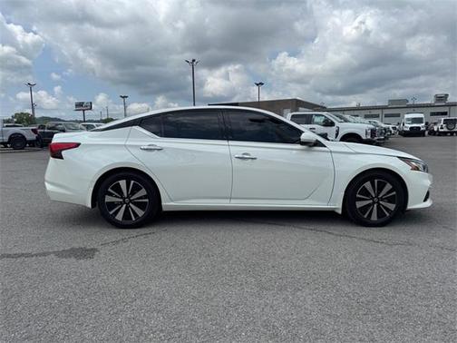 2021 Nissan Altima 2.5 SL