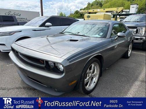 Black 2011 Dodge Challenger R/T