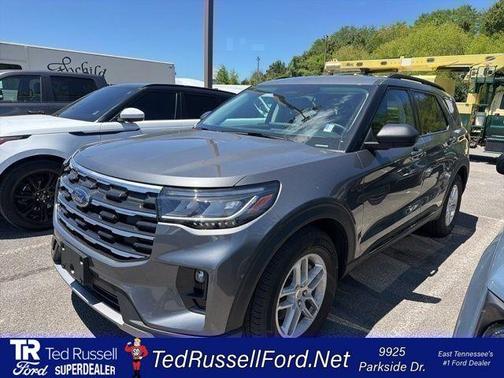 Gray Metallic 2026 Ford Explorer Active