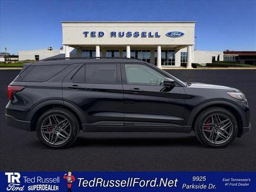Black Metallic 2025 Ford Explorer ST