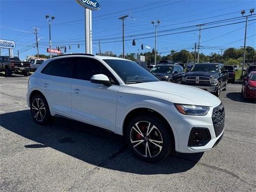 2025 Audi Q5 45 S line quattro Premium