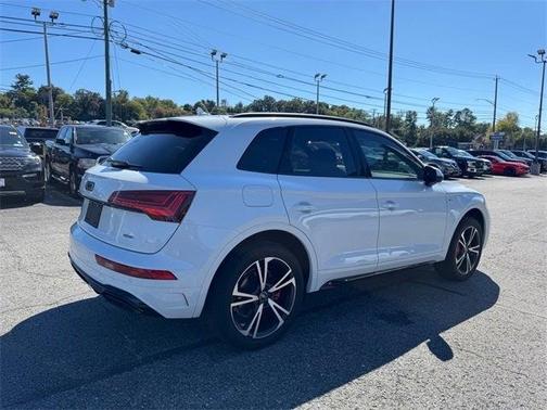2025 Audi Q5 45 S line quattro Premium