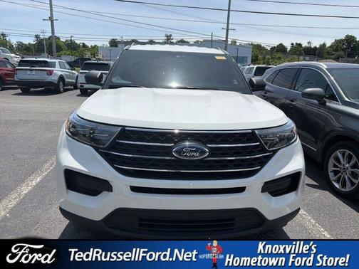 White Metallic 2023 Ford Explorer XLT