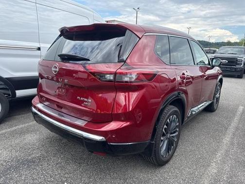 2024 Nissan Rogue Platinum