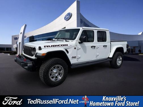 Bright White Clearcoat 2024 Jeep Gladiator Rubicon