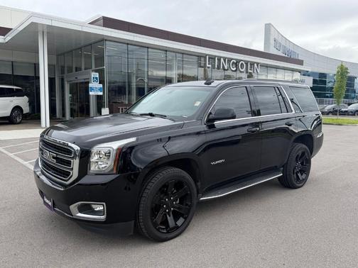 Onyx Black 2017 GMC Yukon SLE