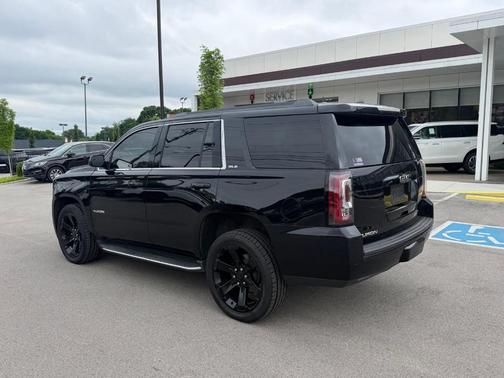 Onyx Black 2017 GMC Yukon SLE