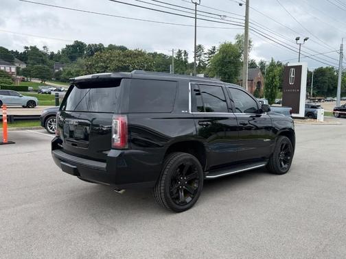 Onyx Black 2017 GMC Yukon SLE