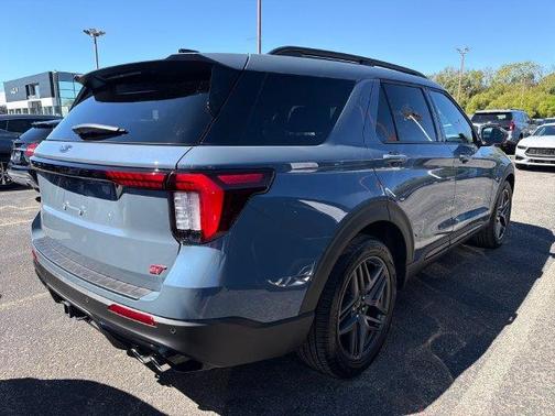 Vapor Blue 2026 Ford Explorer ST