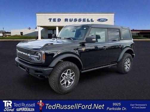 Shadow Black 2024 Ford Bronco Badlands