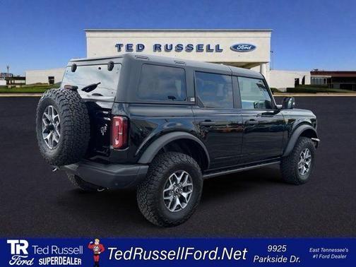 Shadow Black 2024 Ford Bronco Badlands