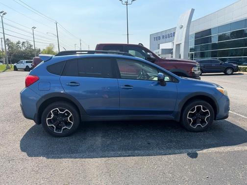 Quartz Blue Pearl 2014 Subaru XV Crosstrek 2.0i Limited