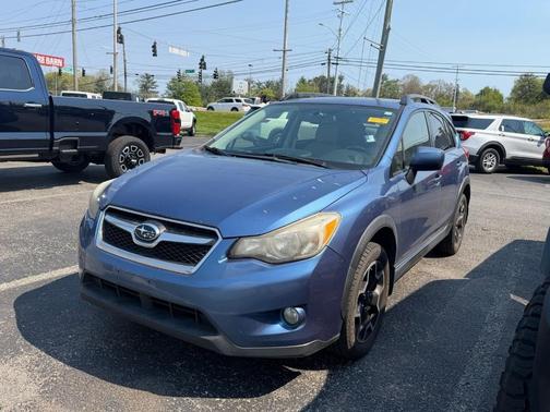 Quartz Blue Pearl 2014 Subaru XV Crosstrek 2.0i Limited