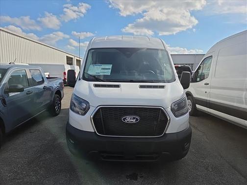 2026 Ford Transit-250 MR