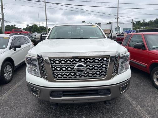 White 2018 Nissan Titan XD Platinum Reserve