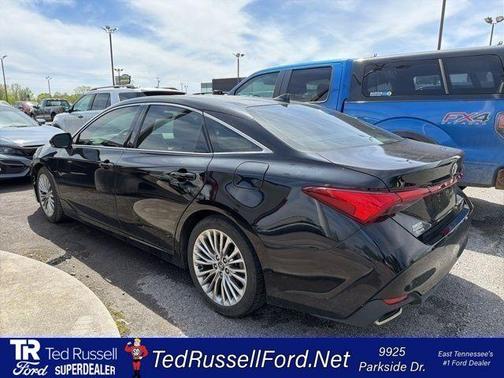 Midnight Black Metallic 2020 Toyota Avalon Limited