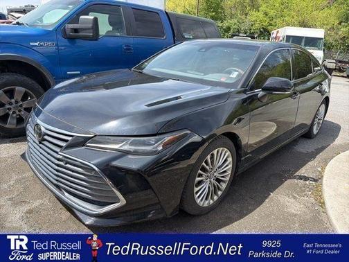 Midnight Black Metallic 2020 Toyota Avalon Limited