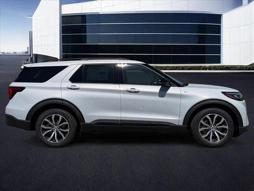 White 2026 Ford Explorer ST-Line