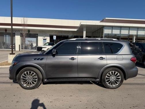 2017 INFINITI QX80 Base