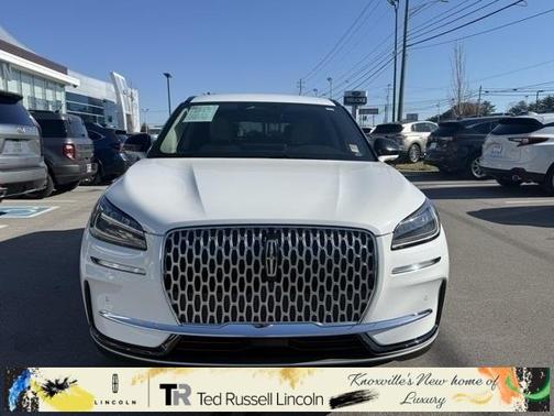 2025 Lincoln Corsair Premiere