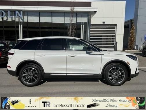 2025 Lincoln Corsair Premiere