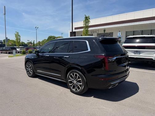 Black Metallic 2021 Cadillac XT6 Premium Luxury FWD