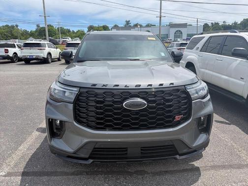 Gray Metallic 2025 Ford Explorer ST
