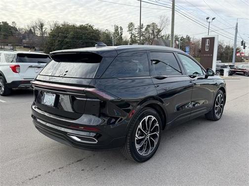 2025 Lincoln Nautilus Reserve