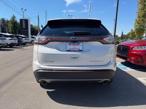 White Platinum Clearcoat Metallic 2015 Ford Edge Titanium