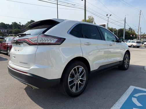 White Platinum Clearcoat Metallic 2015 Ford Edge Titanium