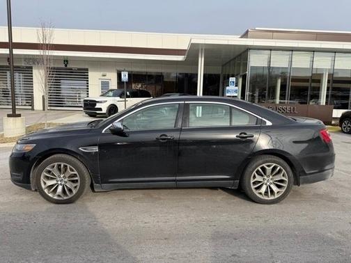 2016 Ford Taurus Limited