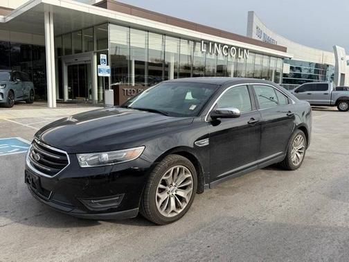 2016 Ford Taurus Limited