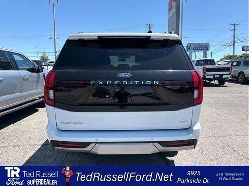 Oxford White 2025 Ford Expedition Max Platinum