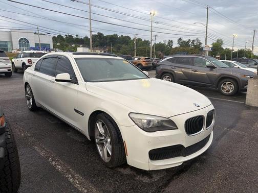Alpine White 2012 BMW 750 Li