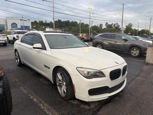 Alpine White 2012 BMW 750 Li