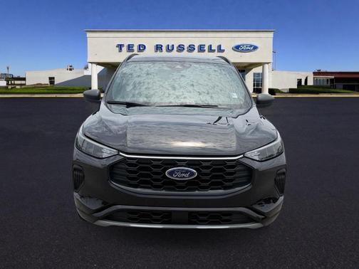 Black Metallic 2022 Ford Escape SEL