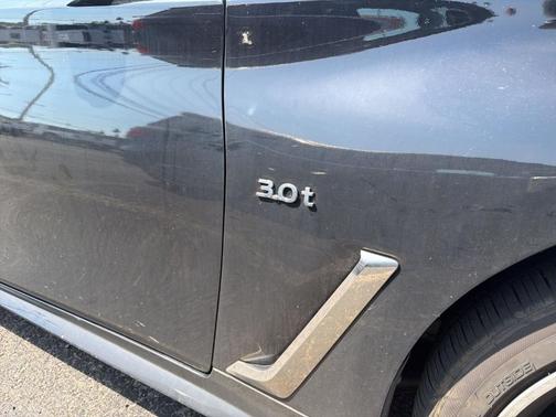 Black Obsidian 2018 INFINITI Q60 3.0t LUXE