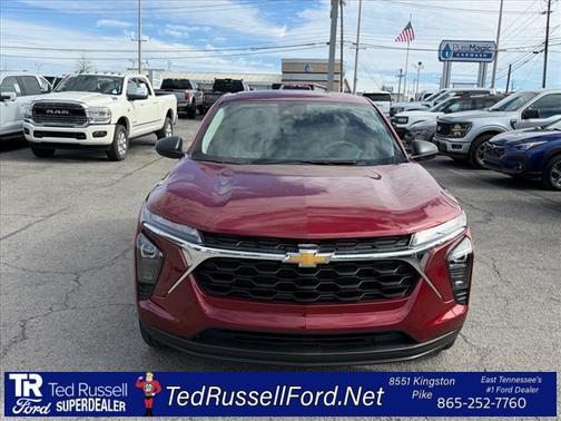 2025 Chevrolet Trax LS