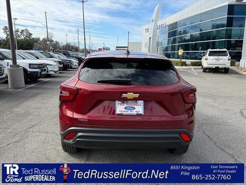 2025 Chevrolet Trax LS