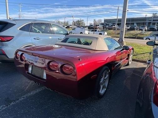 2003 Chevrolet Corvette Base