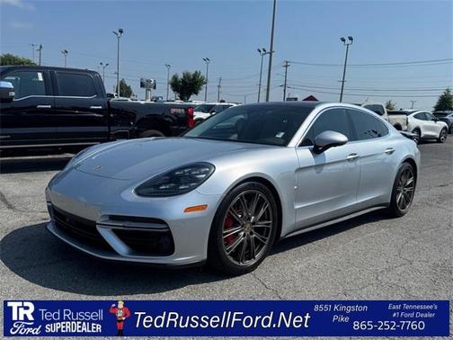2018 Porsche Panamera Turbo
