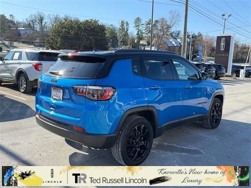 2023 Jeep Compass Altitude
