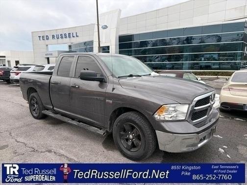 2016 RAM 1500 SLT