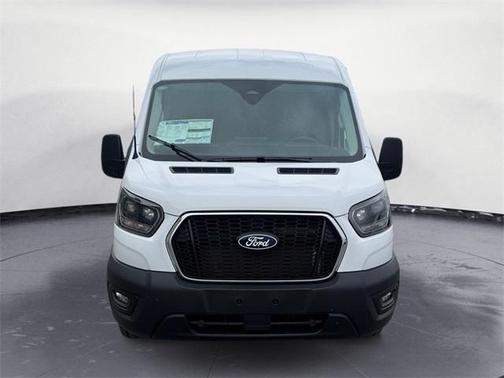 2026 Ford Transit-250 148 WB Medium Roof Cargo