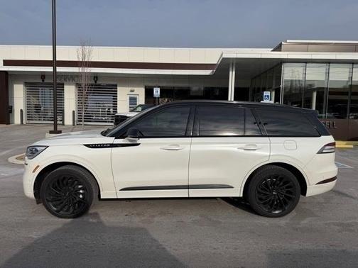 2024 Lincoln Aviator Black Label AWD