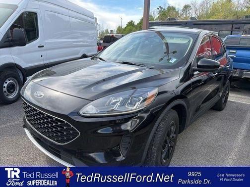 Black Metallic 2020 Ford Escape SE