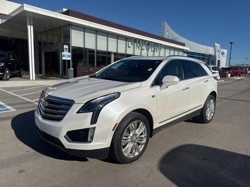 2018 Cadillac XT5 Premium Luxury