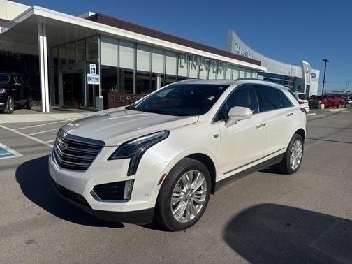 2018 Cadillac XT5 Premium Luxury